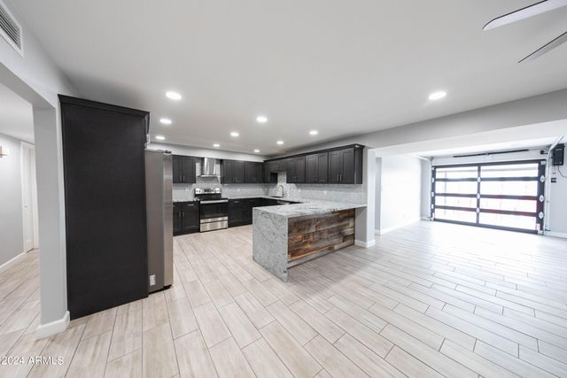 2926 S DROMEDARY Drive, Tempe, AZ 85282