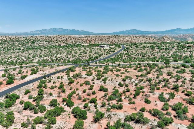 100 Wild Primrose Road, Placitas, NM 87043