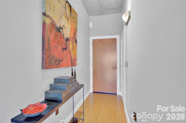 505 E 6th Street 701, Charlotte, NC 28202