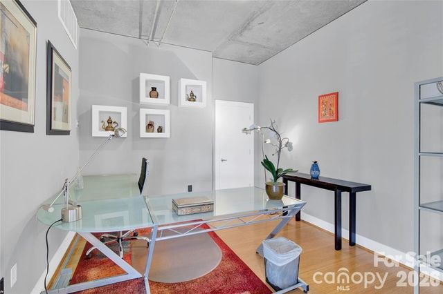 505 E 6th Street 701, Charlotte, NC 28202