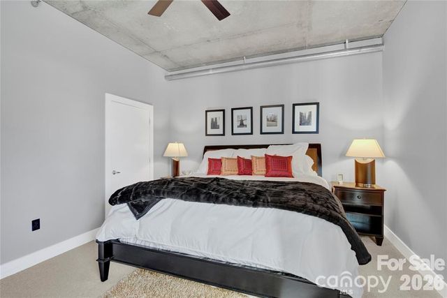 505 E 6th Street 701, Charlotte, NC 28202