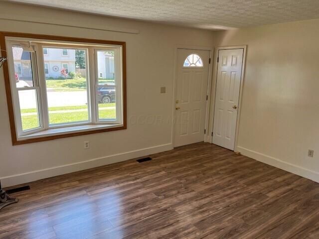 212 Penick Avenue, Delaware, OH 43015