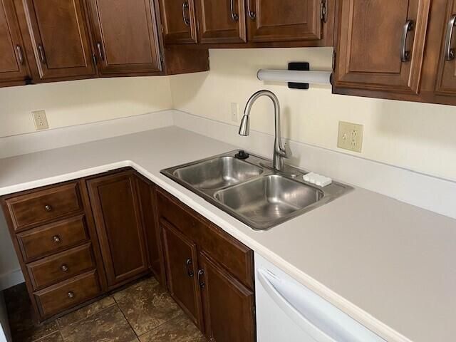 212 Penick Avenue, Delaware, OH 43015