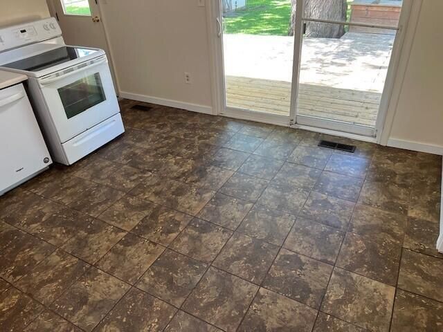 212 Penick Avenue, Delaware, OH 43015