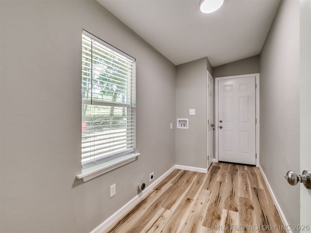 421065 E 1174 Road, Eufaula, OK 74432