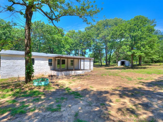 421065 E 1174 Road, Eufaula, OK 74432