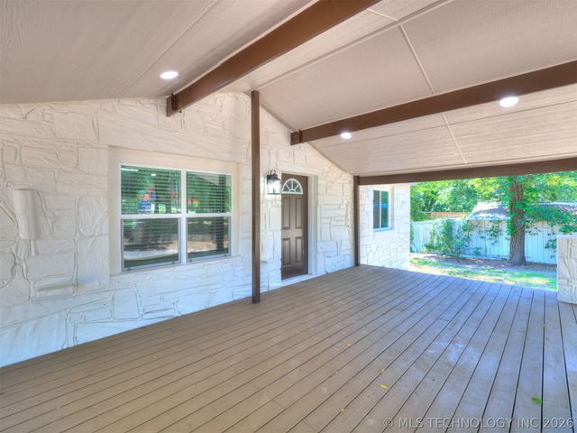 421065 E 1174 Road, Eufaula, OK 74432