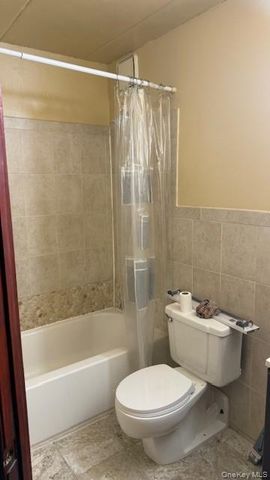 759 Thieriot Avenue, Bronx, NY 10473