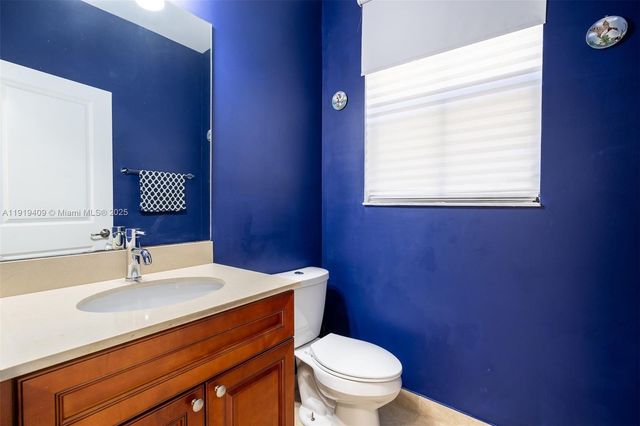 4816 NW 56th Ct, Tamarac, FL 33319