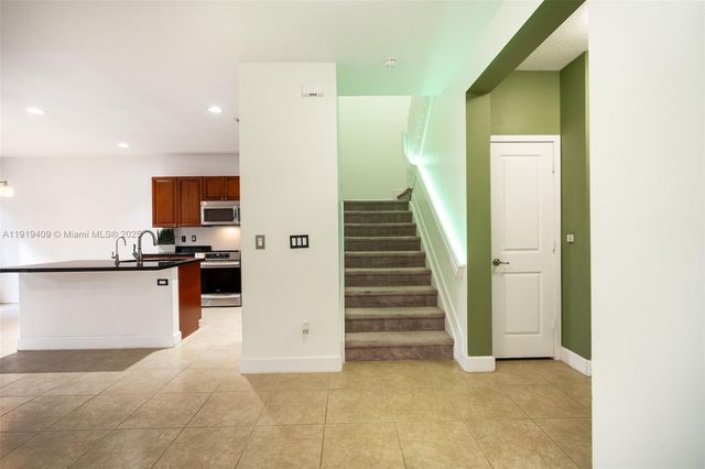 4816 NW 56th Ct, Tamarac, FL 33319