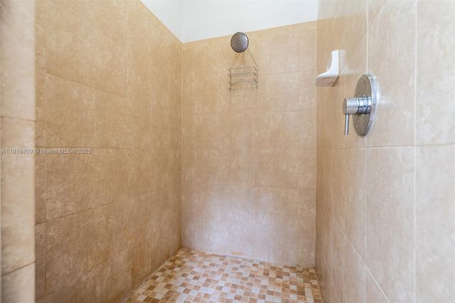 4816 NW 56th Ct, Tamarac, FL 33319