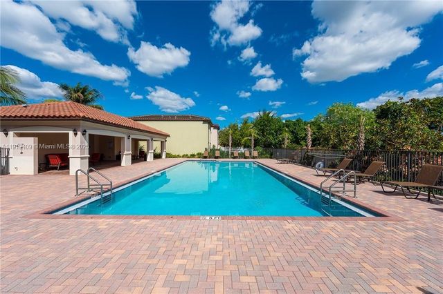 4816 NW 56th Ct, Tamarac, FL 33319