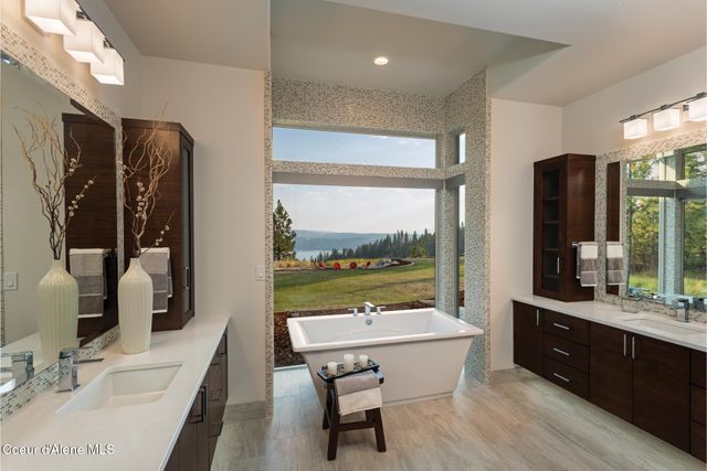 16278 S Pinot Pl, Coeur D'alene, ID 83814