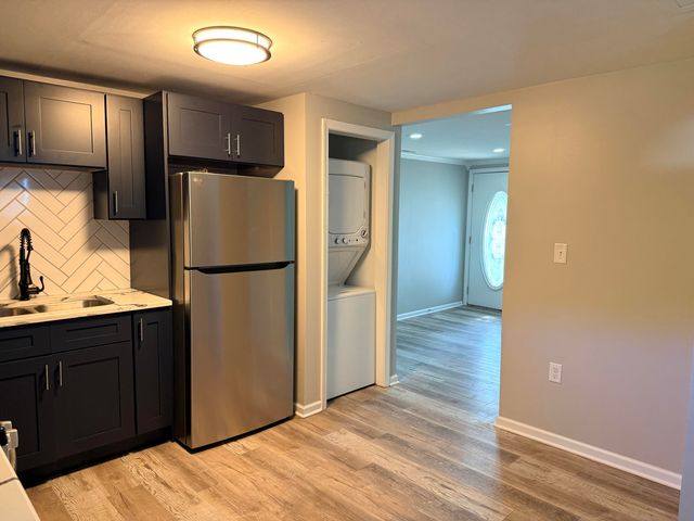 4337 Elm Avenue, Hammond, IN 46327