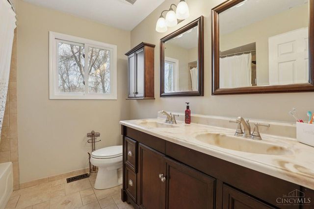 7967 Kimbee Drive, Anderson Twp, OH 45244