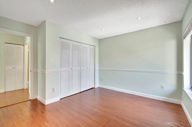 351 Club Circle 207, Boca Raton, FL 33487