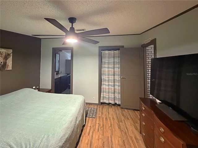 12919 S COUNTY ROAD 39, Lithia, FL 33547