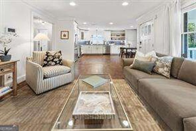 198 Watson Circle Southeast, Atlanta, GA 30317