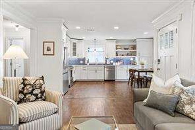 198 Watson Circle Southeast, Atlanta, GA 30317