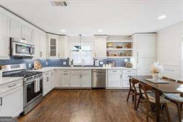 198 Watson Circle Southeast, Atlanta, GA 30317