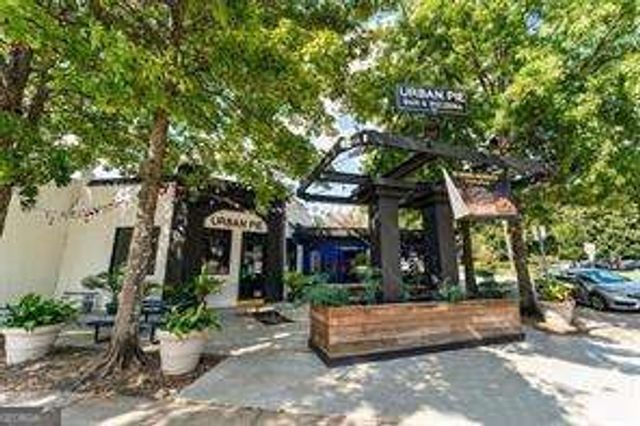 198 Watson Circle Southeast, Atlanta, GA 30317