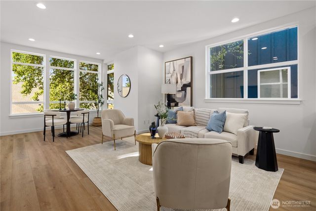 1704 A N 47th Street, Seattle, WA 98103