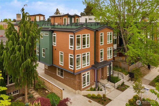 1704 A N 47th Street, Seattle, WA 98103