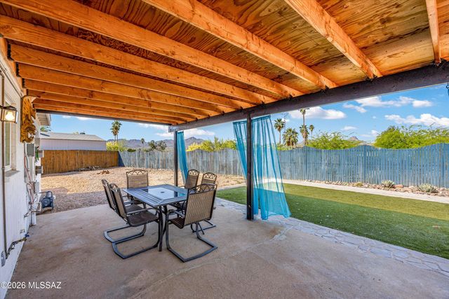 7621 N Shirley Court, Tucson, AZ 85741