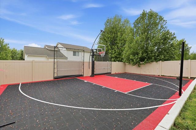 17710 E Daystar Rd, Greenacres, WA 99016