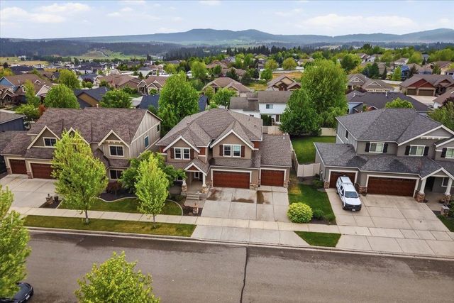 17710 E Daystar Rd, Greenacres, WA 99016