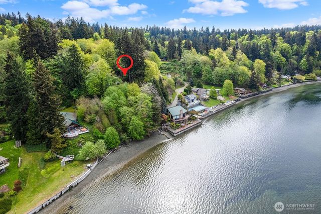 13843 SW 248th Street, Vashon, WA 98070