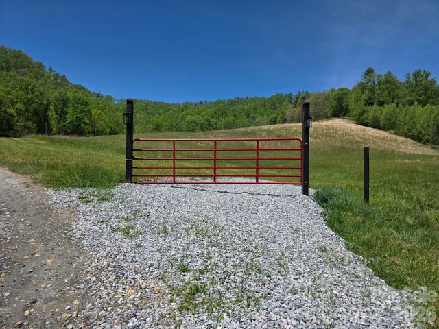 TBD Sierra Drive, Bakersville, NC 28705