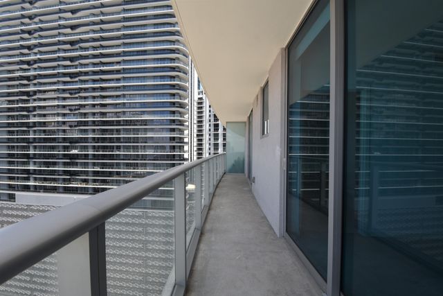 1100 S Miami Avenue 2207, Miami, FL 33130