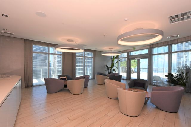 1100 S Miami Avenue 2207, Miami, FL 33130