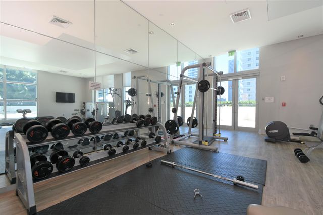 1100 S Miami Avenue 2207, Miami, FL 33130