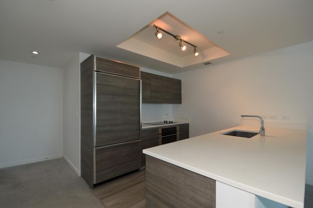 1100 S Miami Avenue 2207, Miami, FL 33130