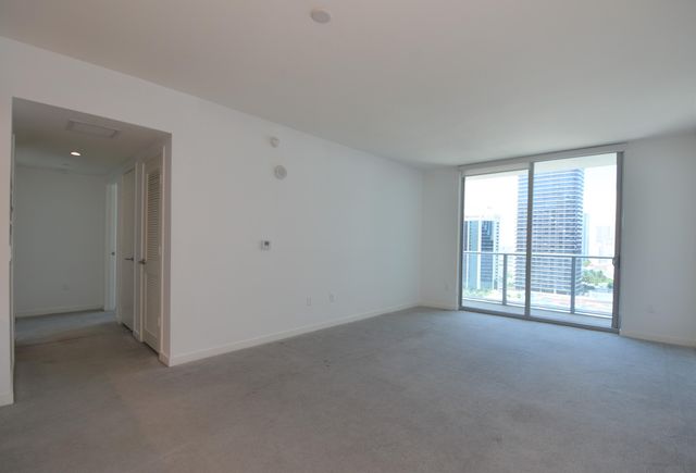 1100 S Miami Avenue 2207, Miami, FL 33130