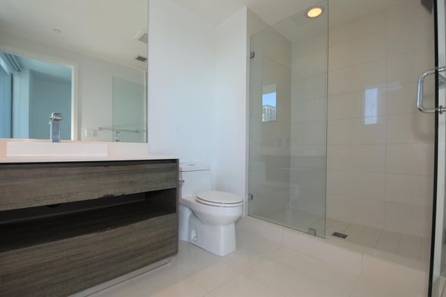 1100 S Miami Avenue 2207, Miami, FL 33130