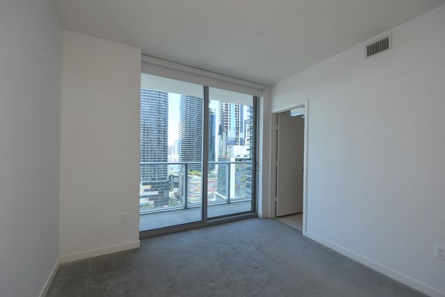 1100 S Miami Avenue 2207, Miami, FL 33130
