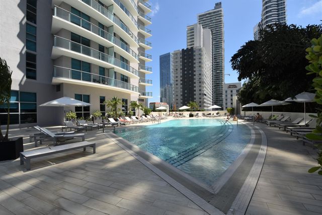 1100 S Miami Avenue 2207, Miami, FL 33130