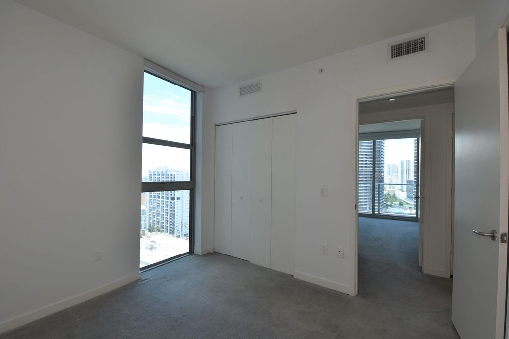 1100 S Miami Avenue 2207, Miami, FL 33130