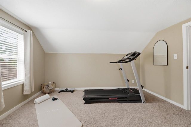 498 W DIVISION STREET, Fond Du Lac, WI 54935