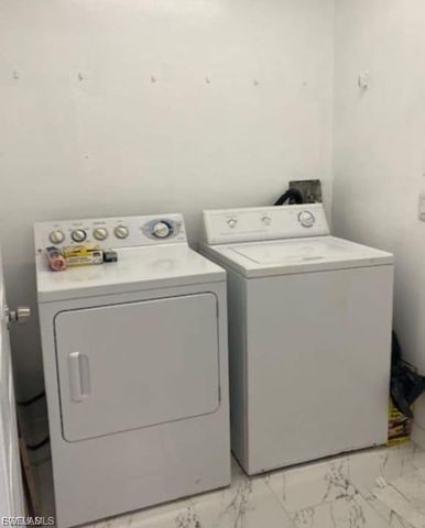 3005 40th ST W, Lehigh Acres, FL 33971