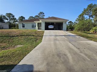 3005 40th ST W, Lehigh Acres, FL 33971
