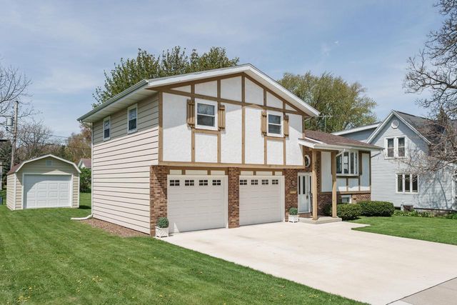 406 N Finch STREET, Horicon, WI 53032