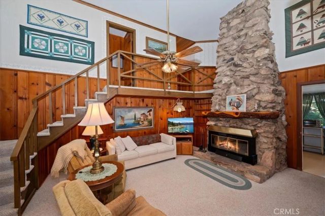 563 E Victoria Court, Lake Arrowhead, CA 92352