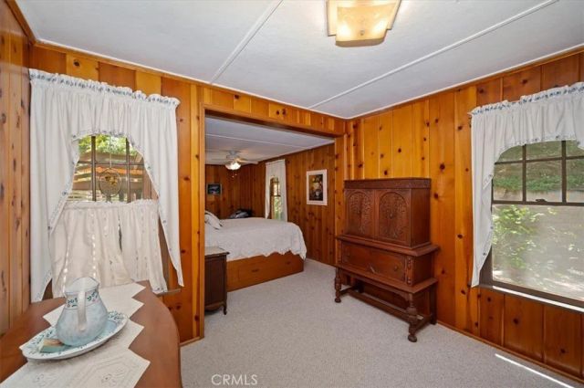 563 E Victoria Court, Lake Arrowhead, CA 92352