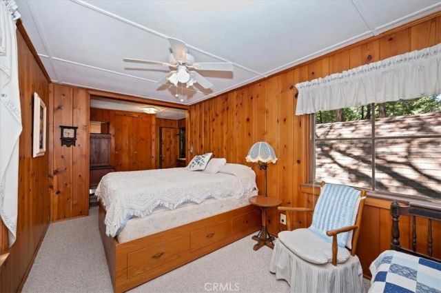 563 E Victoria Court, Lake Arrowhead, CA 92352