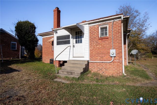 21210 Chesterfield Ave, South Chesterfield, VA 23803