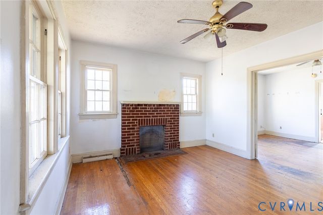 21210 Chesterfield Ave, South Chesterfield, VA 23803